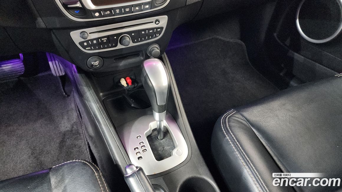 Renault-KoreaSamsung SM3 2010