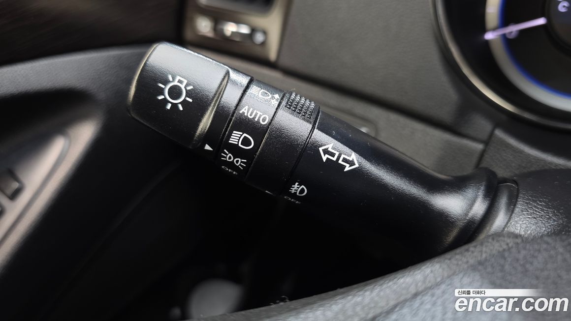 Hyundai Sonata 2012