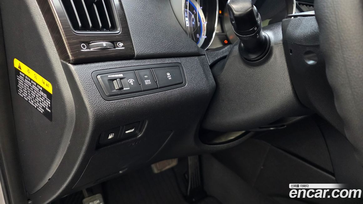 Hyundai Sonata 2012