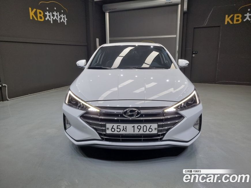 Hyundai AVANTE 2020