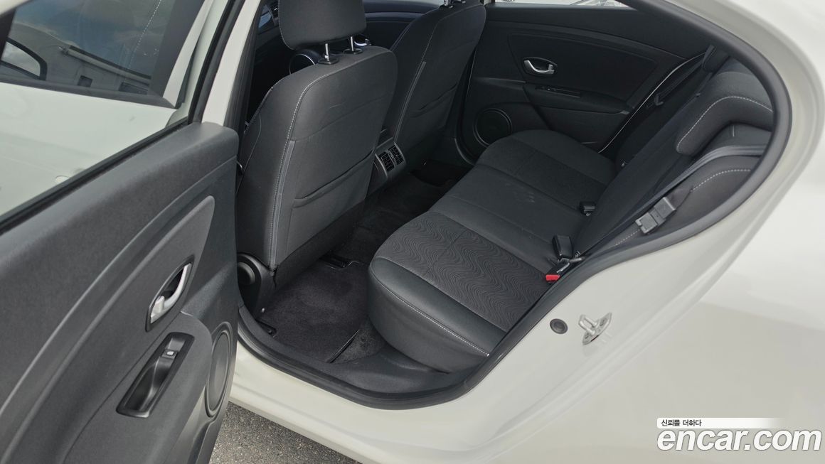 Renault-KoreaSamsung SM3 2014