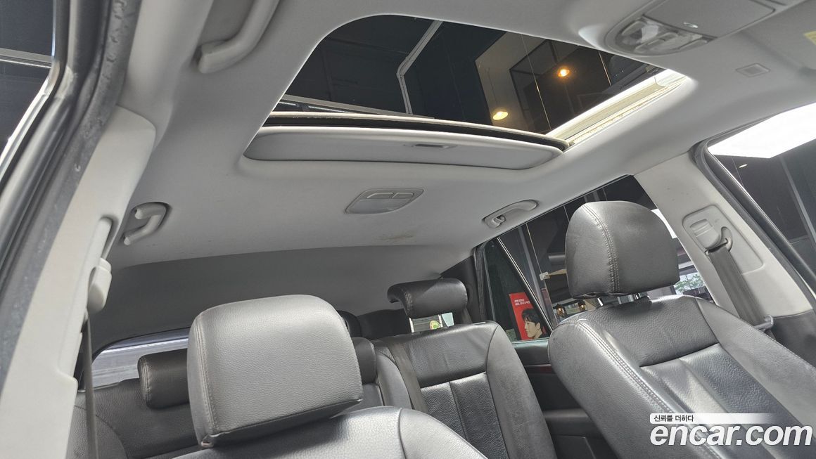 Hyundai Santafe 2011