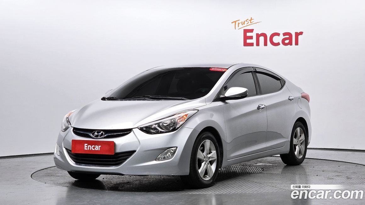 Hyundai AVANTE 2012