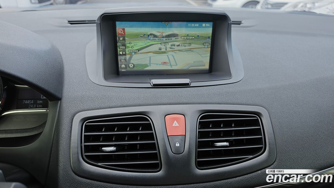 Renault-KoreaSamsung SM3 2014