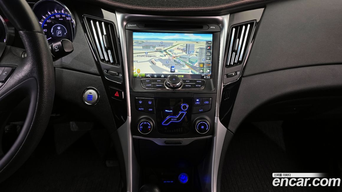 Hyundai Sonata 2010