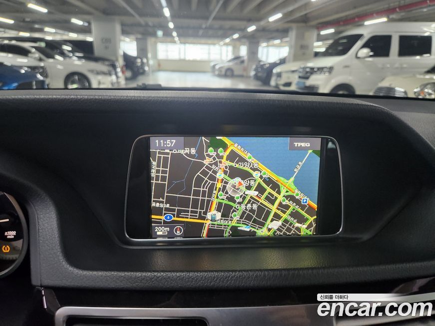 Mercedes-Benz E-Class 2014