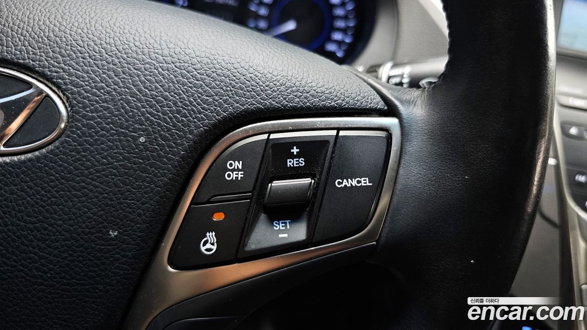 Hyundai Grandeur 2012