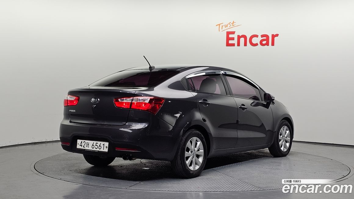 Kia pride 2014