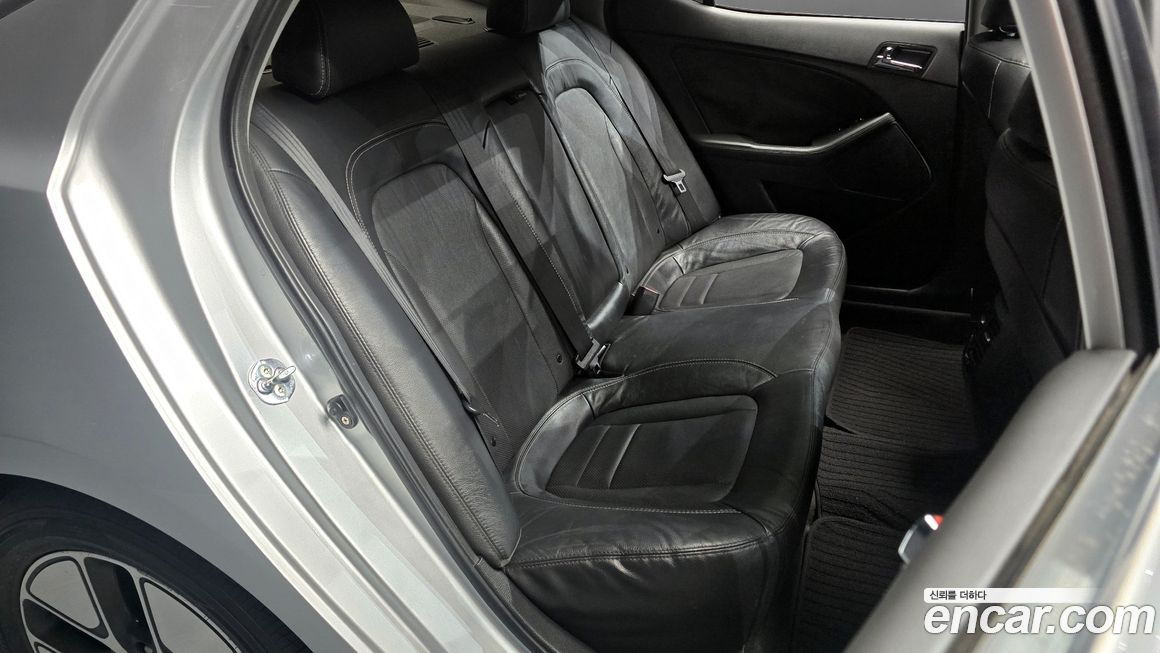 Kia K5 2012