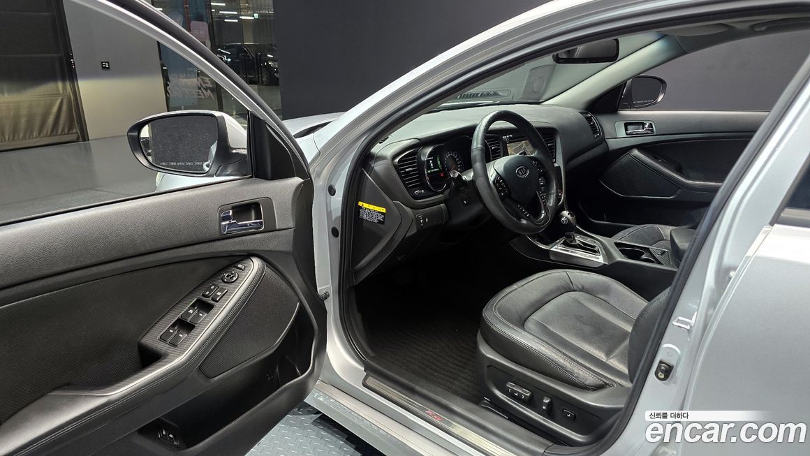 Kia K5 2012