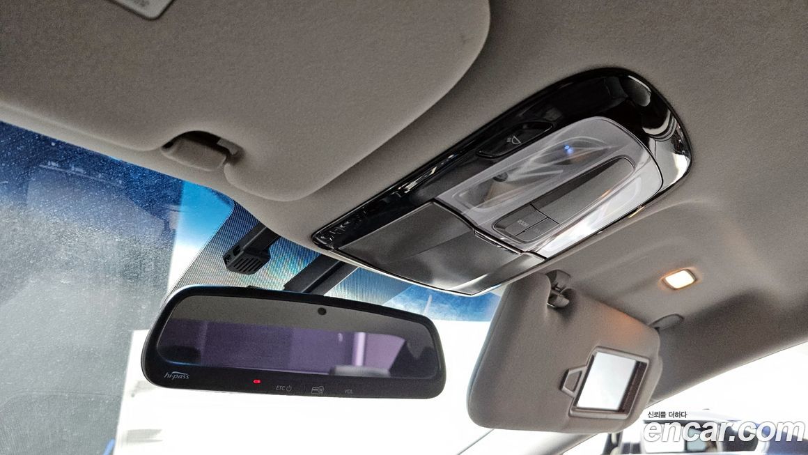 Hyundai Grandeur 2012