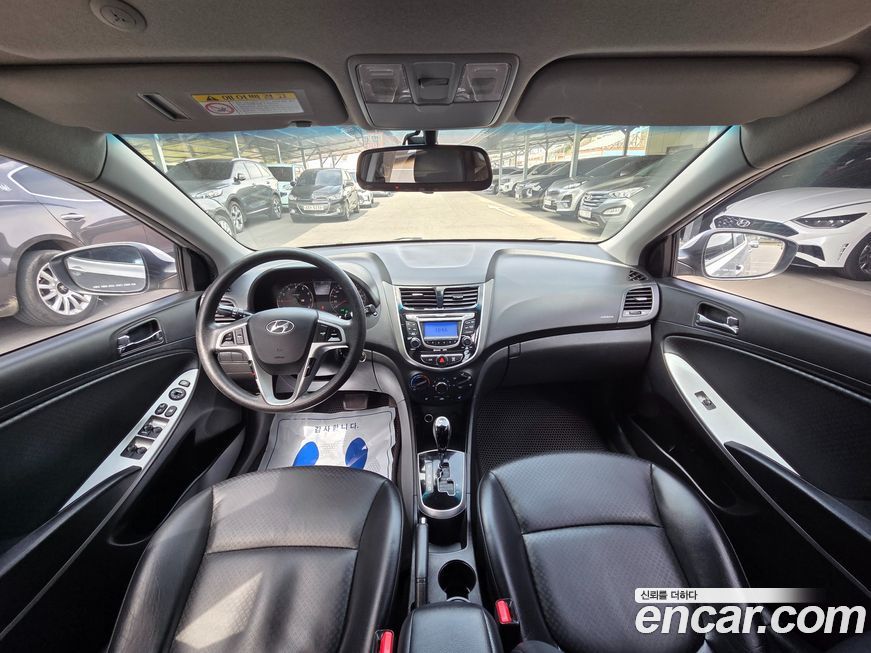 Hyundai Accent 2011