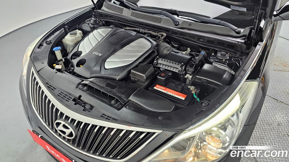 Hyundai Grandeur 2012