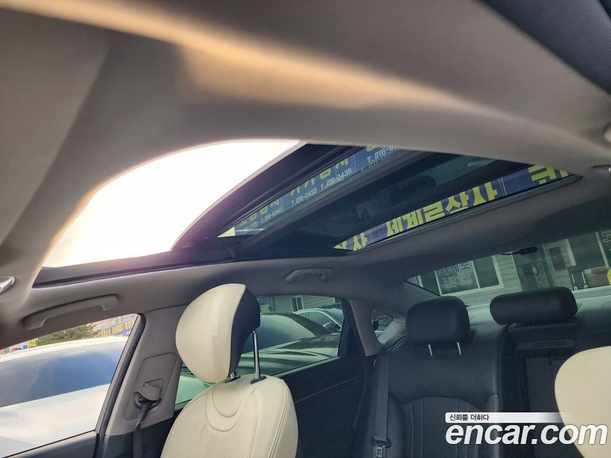 Hyundai Genesis 2016