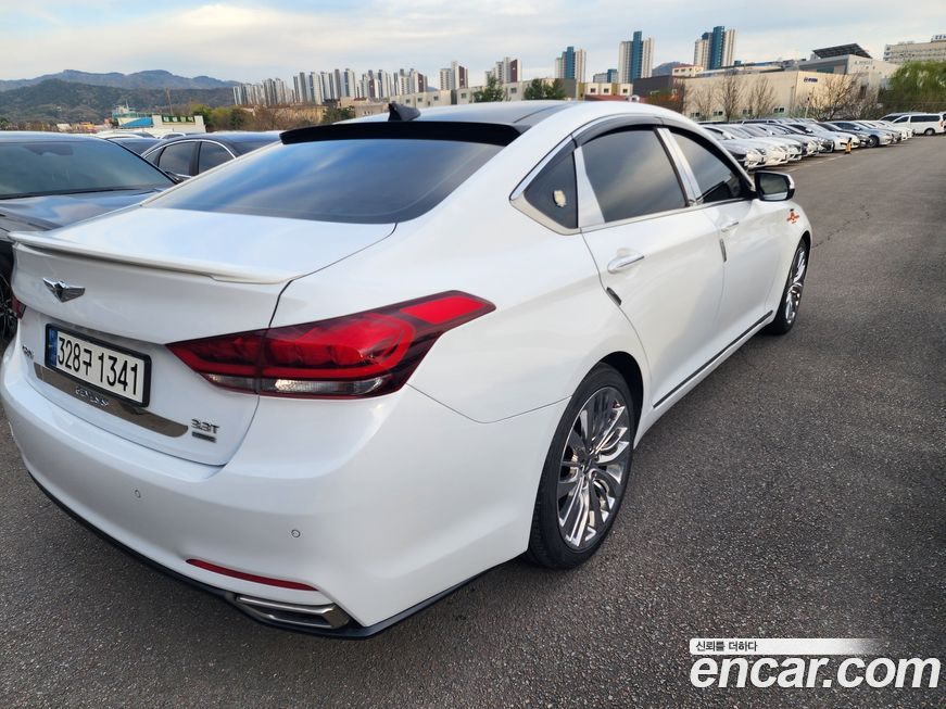 Hyundai Genesis 2016