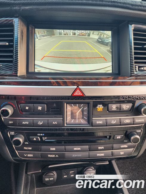 Hyundai Genesis 2016