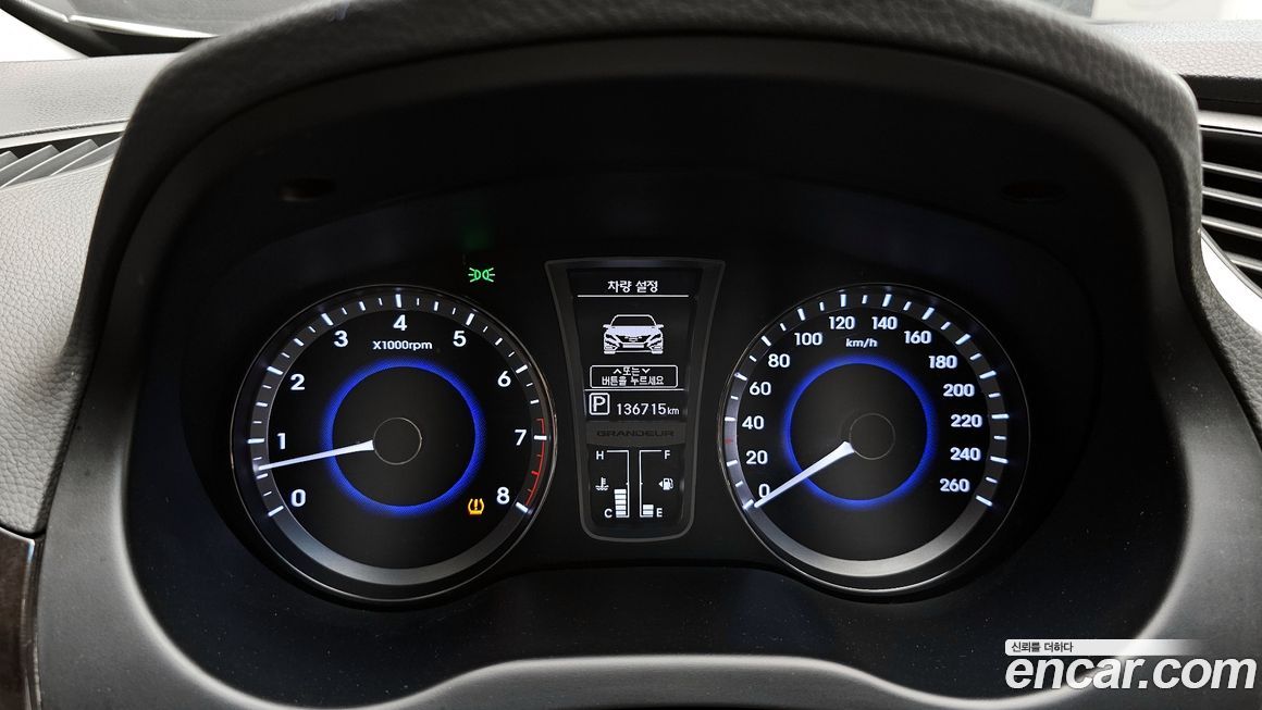 Hyundai Grandeur 2012