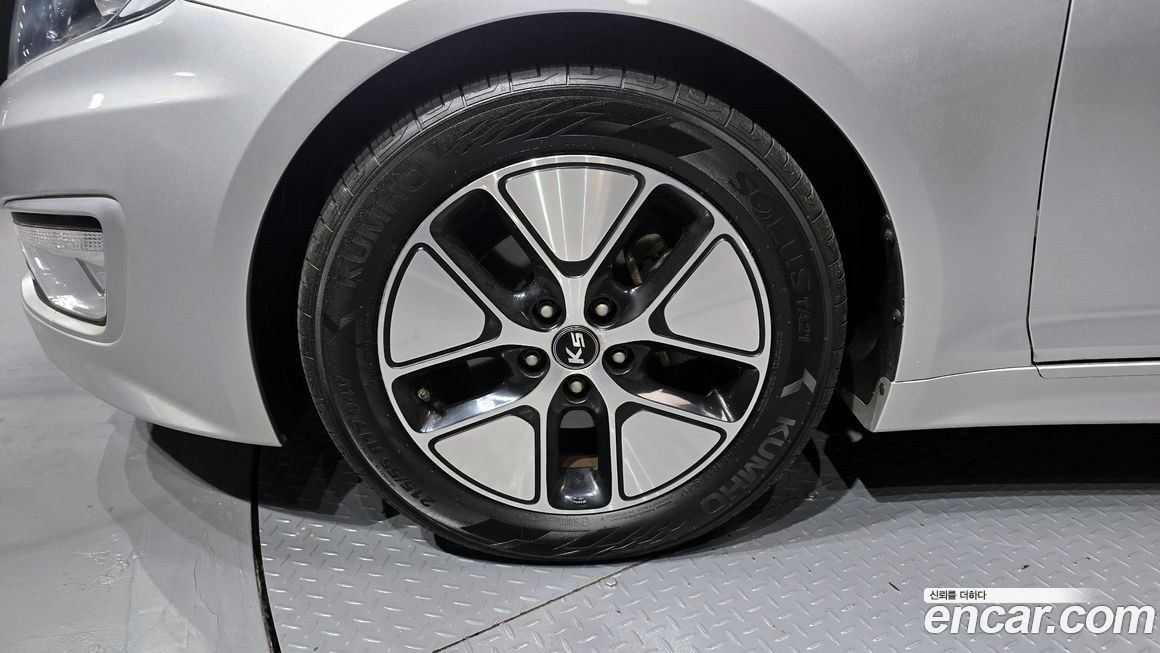 Kia K5 2012