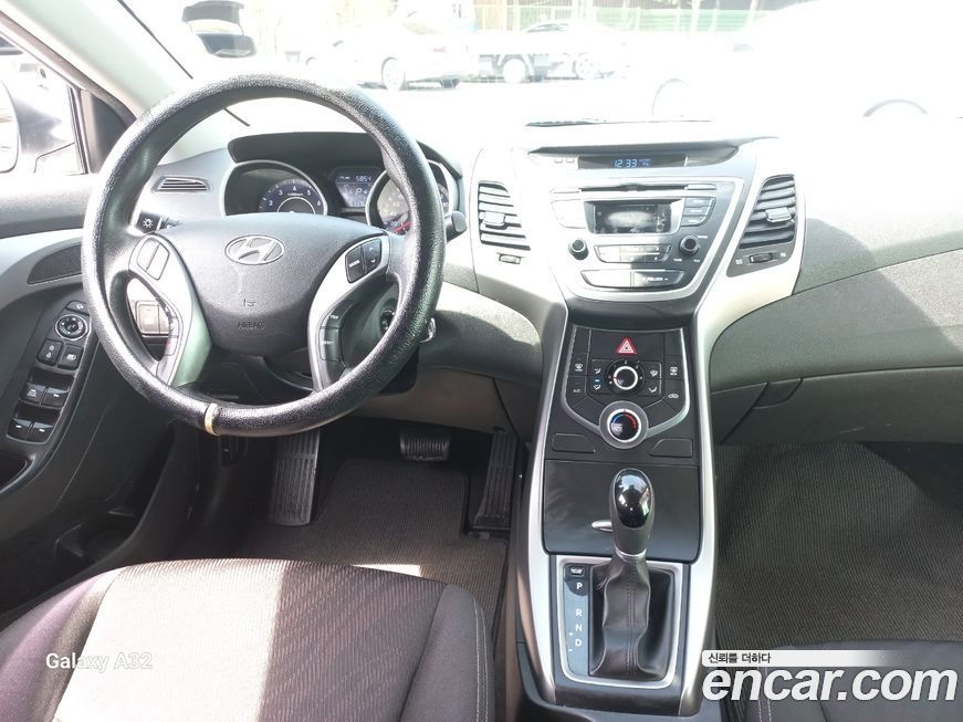 Hyundai AVANTE 2014