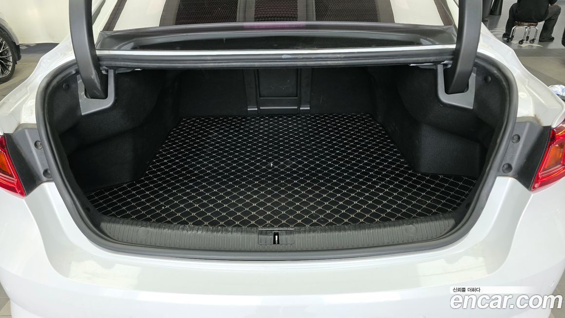 Renault-KoreaSamsung SM6 2017