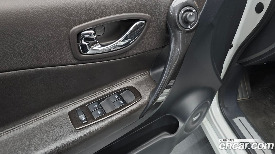 Renault-KoreaSamsung QM5  2014