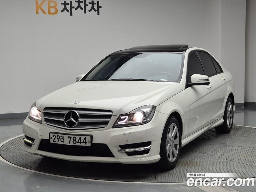 Mercedes-Benz C-Class 2012