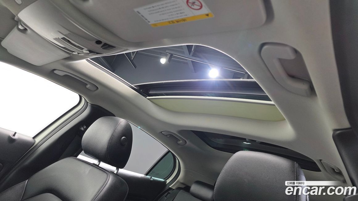 Mercedes-Benz GLA-Class 2016