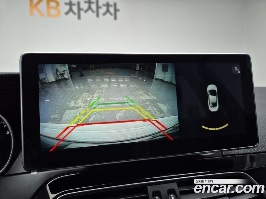 Mercedes-Benz C-Class 2012