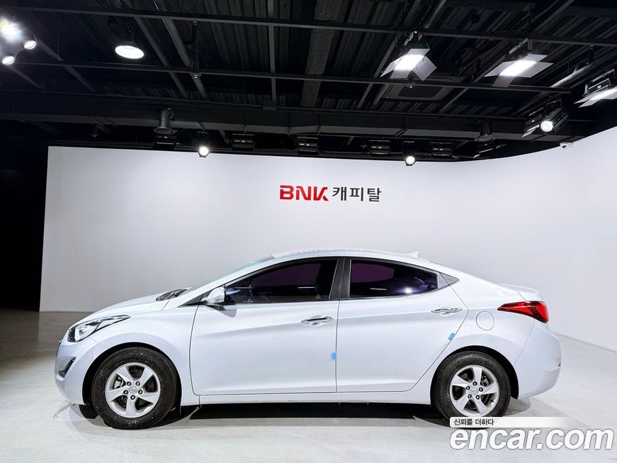 Hyundai AVANTE 2014
