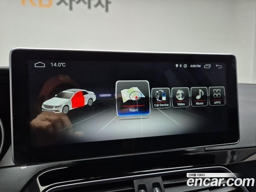 Mercedes-Benz C-Class 2012