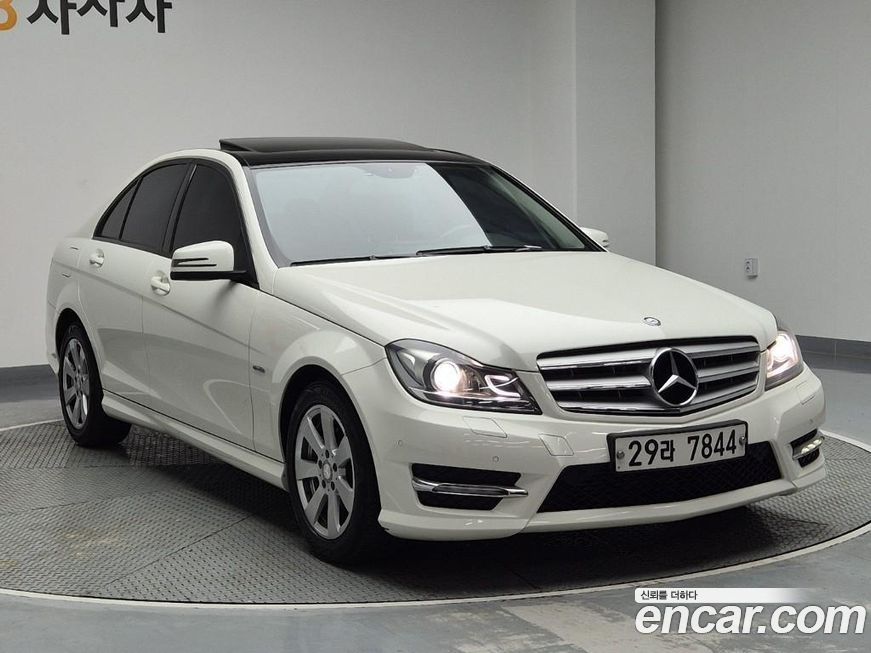 Mercedes-Benz C-Class 2012