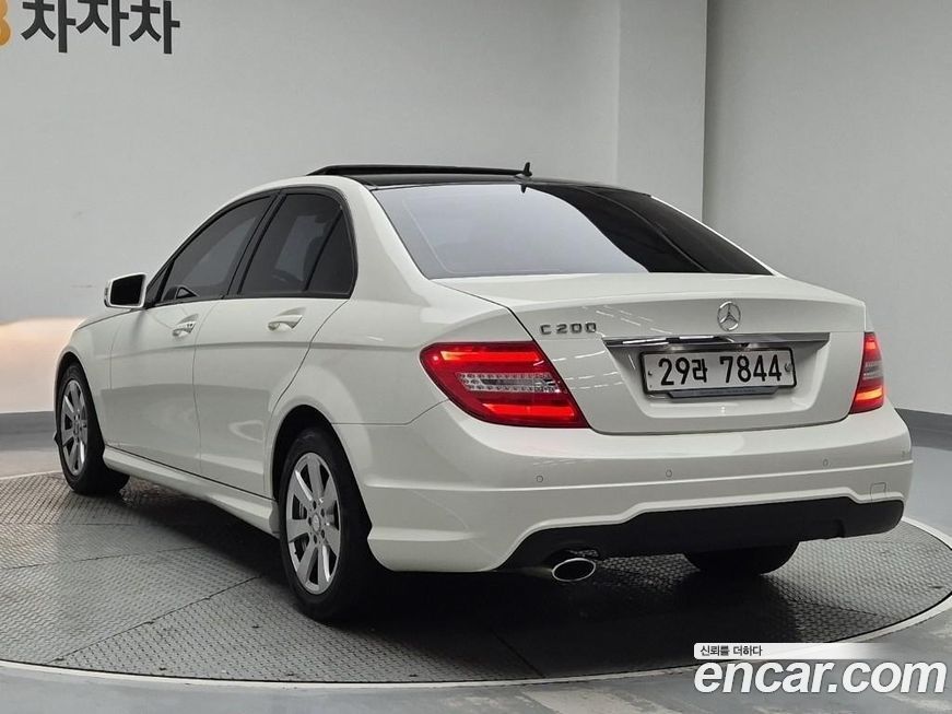 Mercedes-Benz C-Class 2012