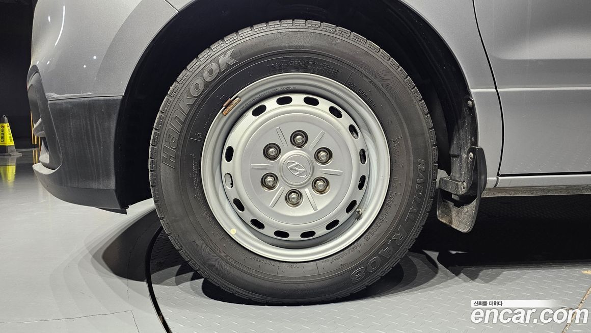 Hyundai Starex 2019