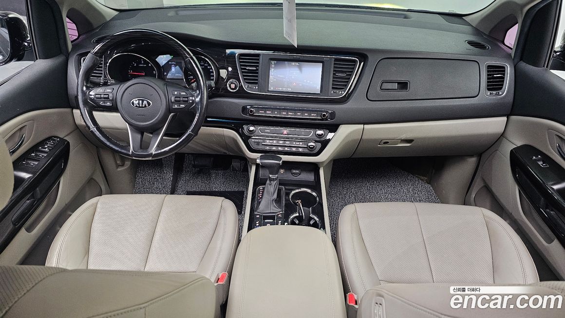Kia Canival 2019