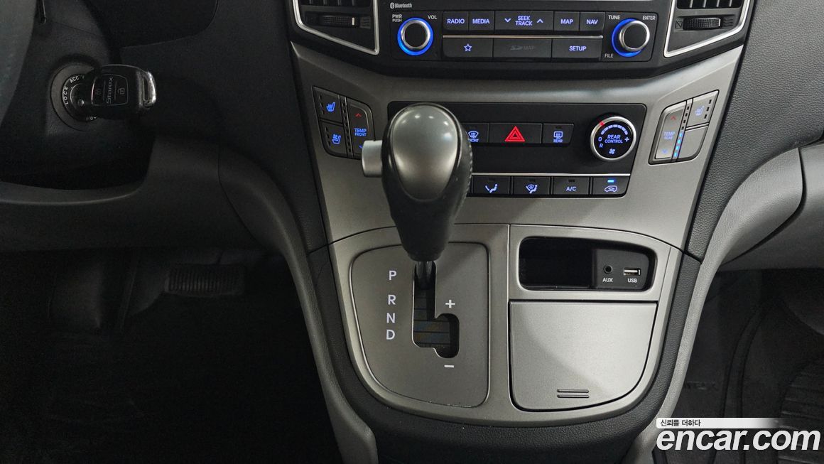 Hyundai Starex 2019