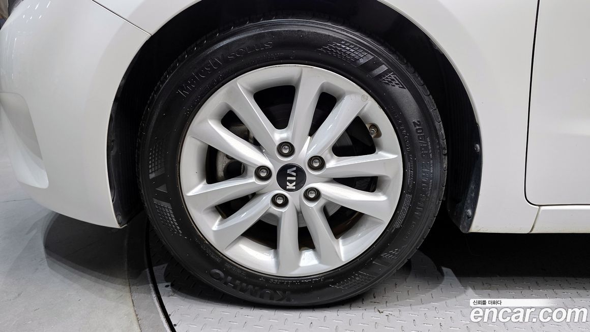 Kia K3 2017