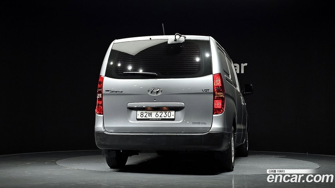 Hyundai Starex 2019