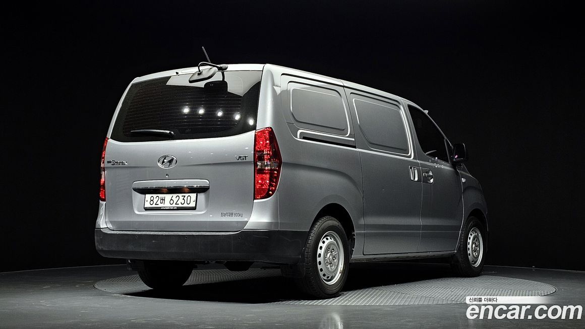 Hyundai Starex 2019