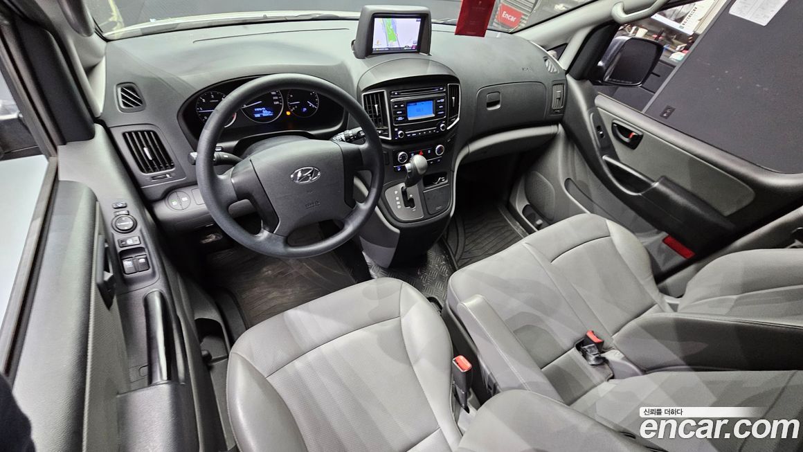 Hyundai Starex 2019