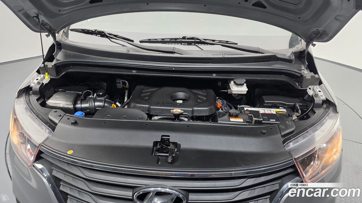 Hyundai Starex 2020