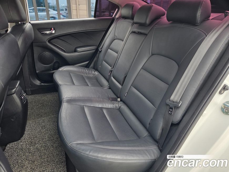 Kia K3 2015