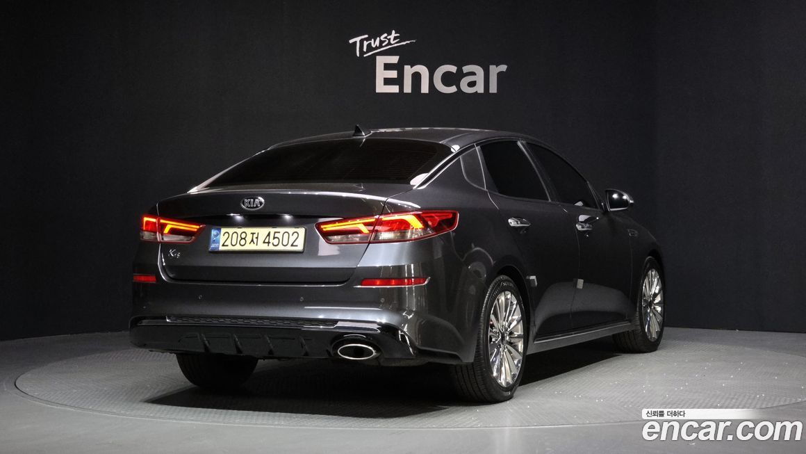 Kia K5 2019