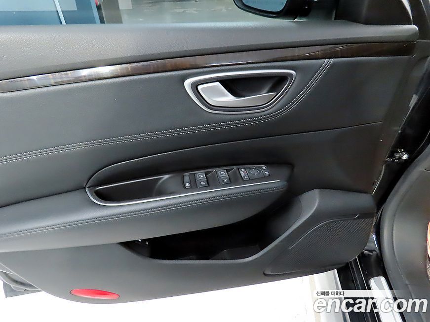 Renault-KoreaSamsung SM6 2016