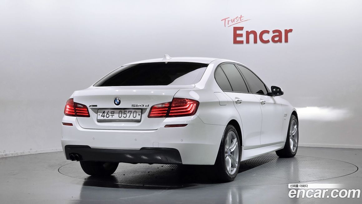 BMW 5-Series 2016
