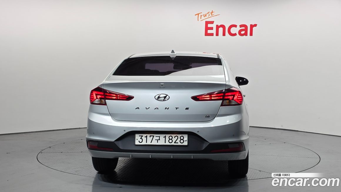 Hyundai AVANTE 2019