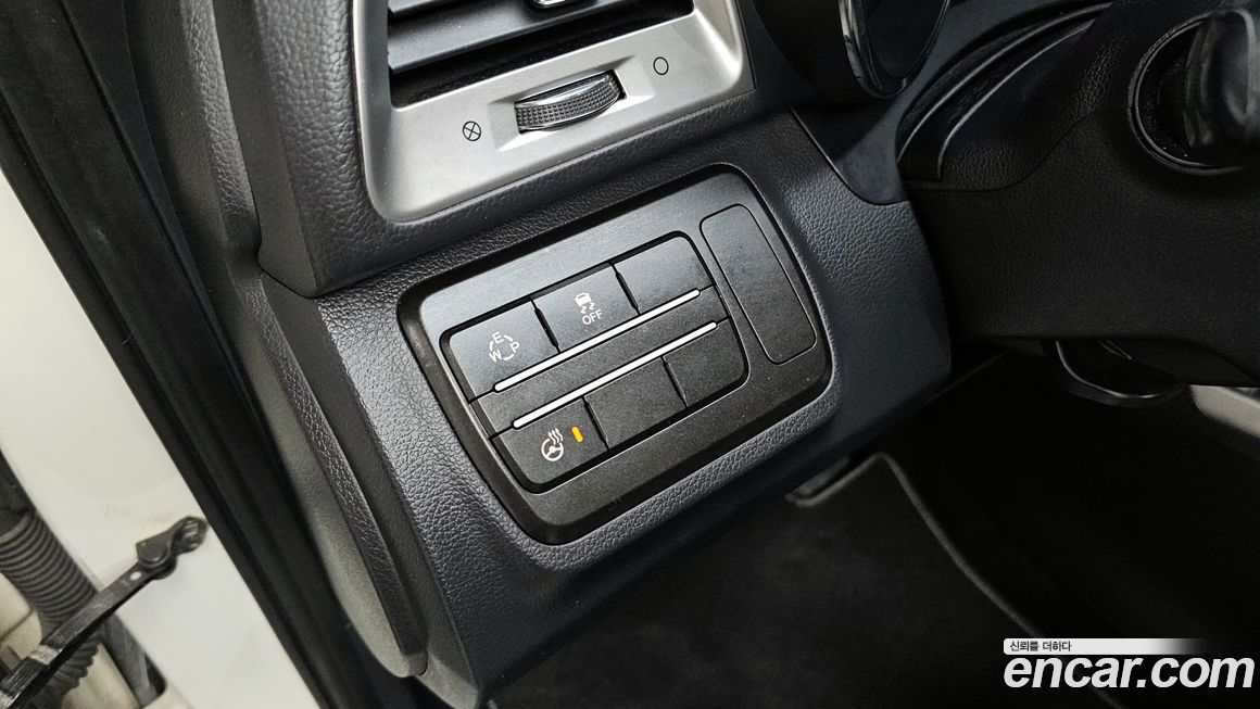 KG_Mobility_Ssangyong TIBOLI 2015