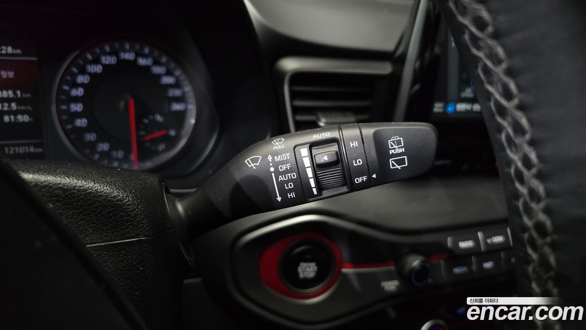 Hyundai Veloster 2018