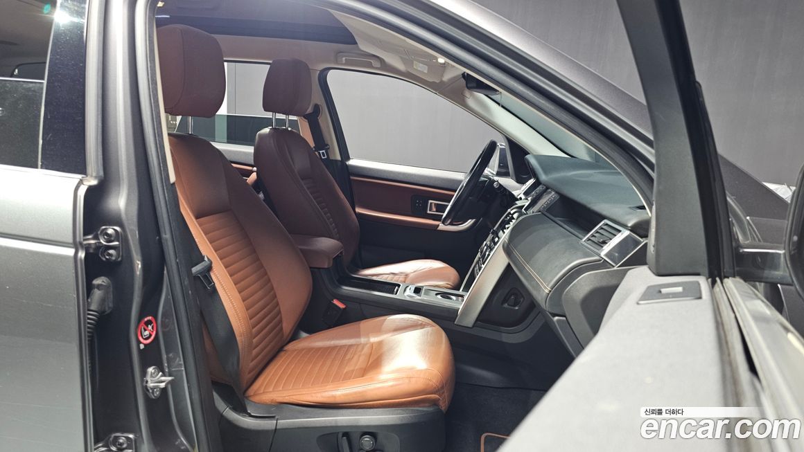 Land Rover Discovery Sport 2016