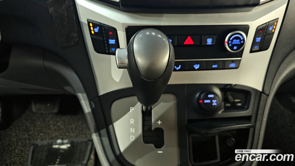 Hyundai Starex 2018