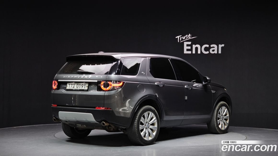 Land Rover Discovery Sport 2016